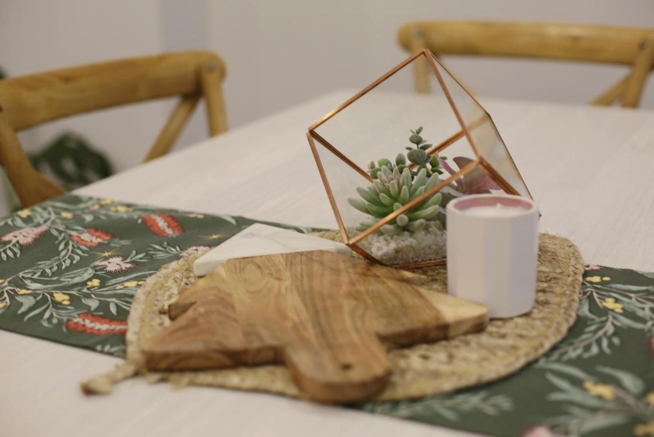 אוקלנד Cozy And Comfortable, Sunny Three-Storey Building מראה חיצוני תמונה