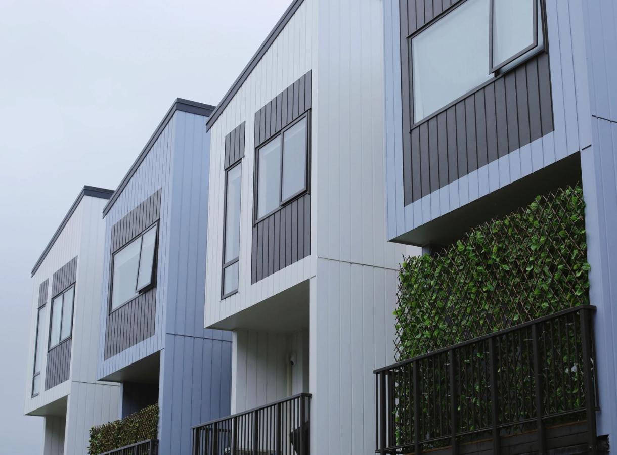 אוקלנד Cozy And Comfortable, Sunny Three-Storey Building מראה חיצוני תמונה