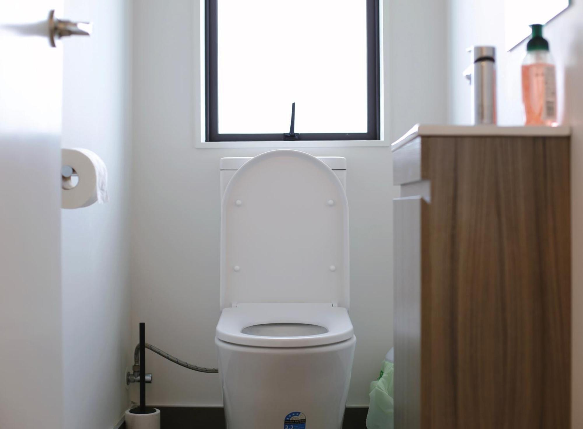אוקלנד Cozy And Comfortable, Sunny Three-Storey Building מראה חיצוני תמונה